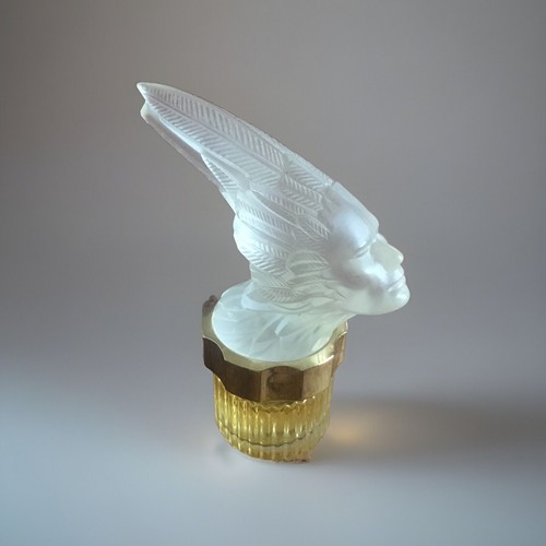 Bottiglia profumo lalique - bottiglia,
