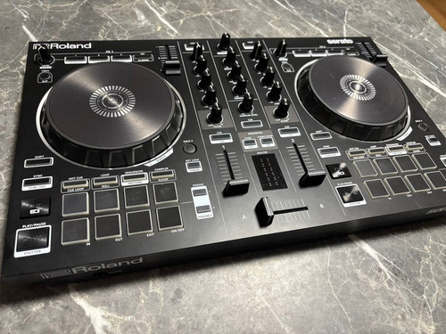 Roland 202 con - roland,