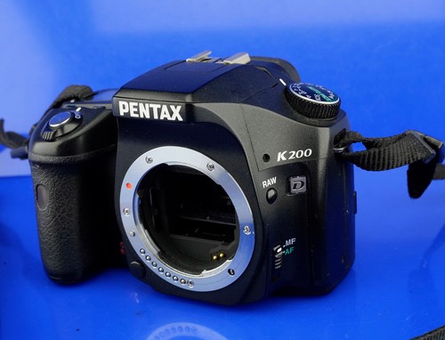 Pentax k200d k200 toms - pentax,