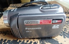 Videocamera Panasonic SDR-S7