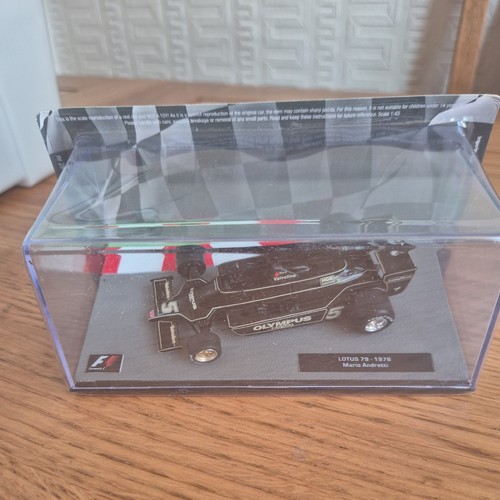 Formula 1 auto - 1,