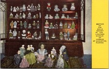 Mostra di bambole, Lightner