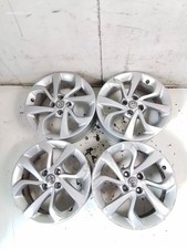 Opel Corsa E 2015 16 pollici