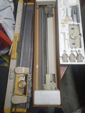 Macchina per Maglieria Empisal Knitmaster 321, con seconda frontura
