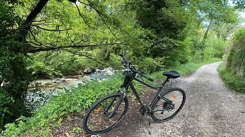 Bici trekking riverside - bici, 700