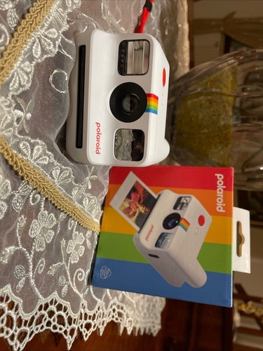 Polaroid generation 2 - generation,