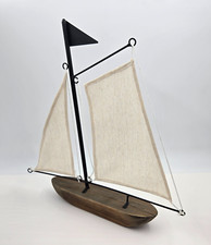 Barca a vela in legno nautica