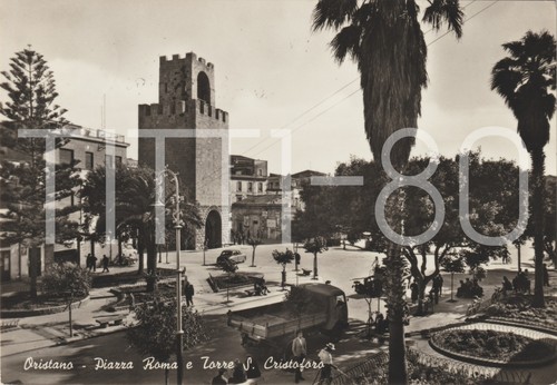 Oristano piazza roma e torre - roma,