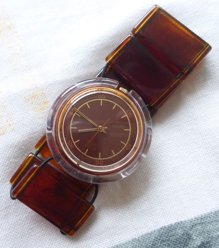 Swatch pop pmo103 crema - pop,