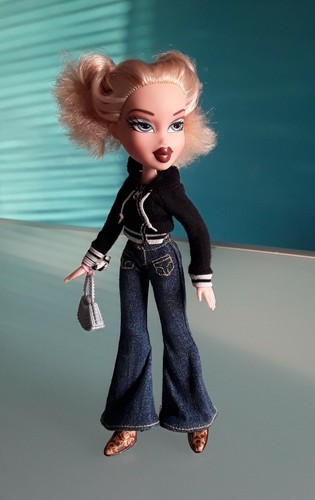 Bratz doll mga cloe - doll",, mga,"cloe"
