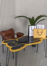 Tavolo da scrivania Kaws di