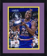 Foto trofeo Magic Johnson