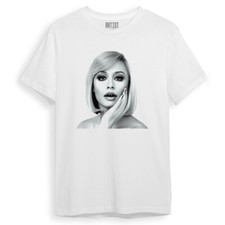 T-shirt ARTIST Raffaella Carrà la Regina  100% Cotone organico