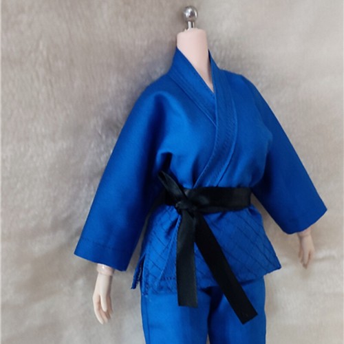 Costume action figure donna