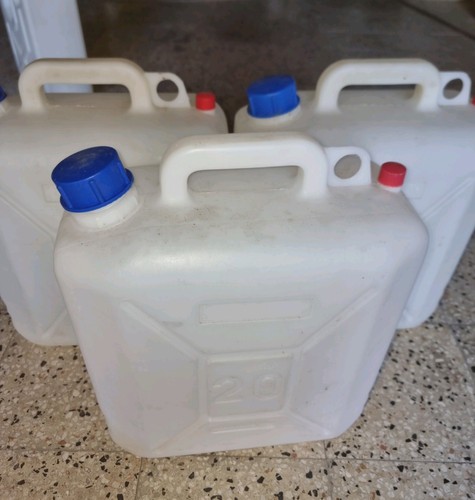 Set taniche acqua plastica - 4,