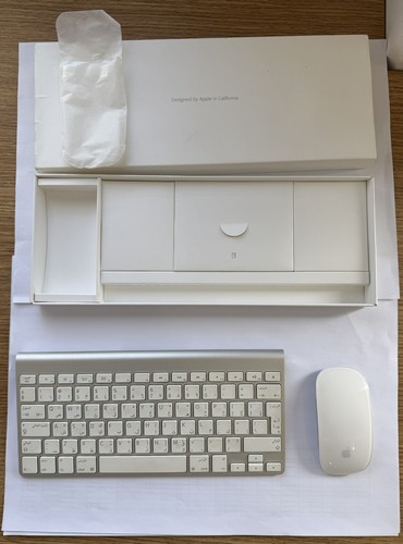 Apple wireless keyboard - apple, +