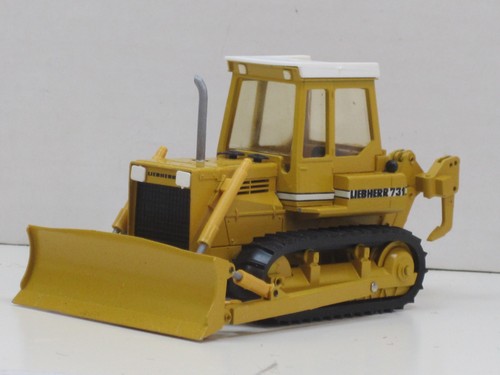 Bulldozer liebherr 731 in - bulldozer, pr