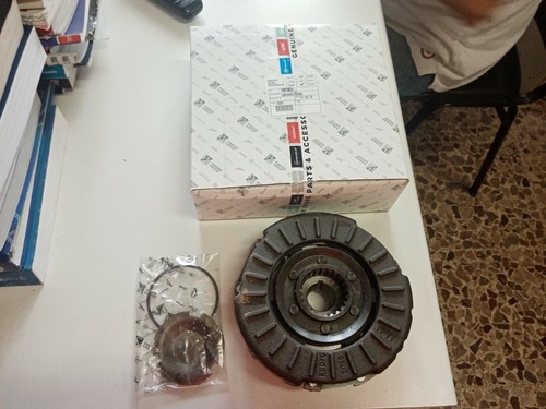 Piaggio 1a015854 frizione - piaggio,