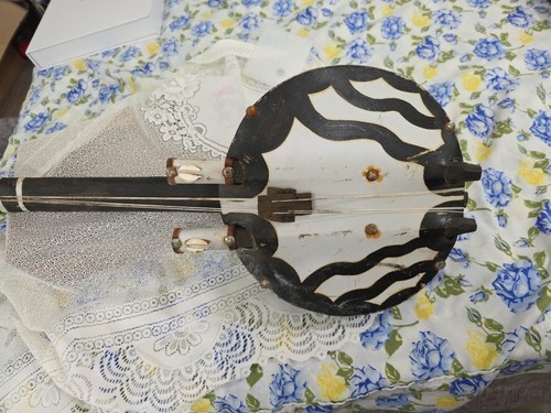 Strumento corda kora - a,