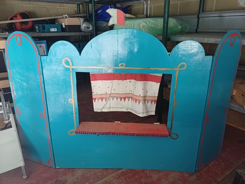 Teatrino burattini - teatrino,
