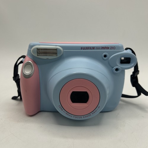 Rara fotocamera istantanea