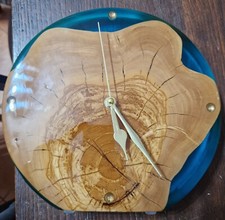 Orologio Da Tavolo in Legno di