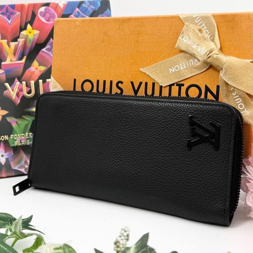 Louis vuitton aerogram - louis,