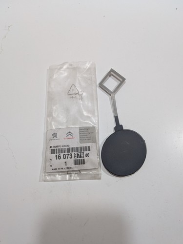 Cache remorquage pare choc - cache,