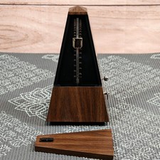 METRONOME Metronomo Meccanico