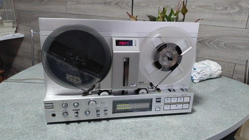 Akai reel to - reel,