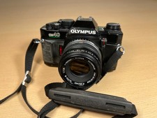 Olympus OM-40 Program fotocamera reflex pellicola 35mm con obiettivo 50mm f1.8 FUNZIONA!