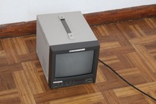 JVC TM-910SU 9" Monitor Video