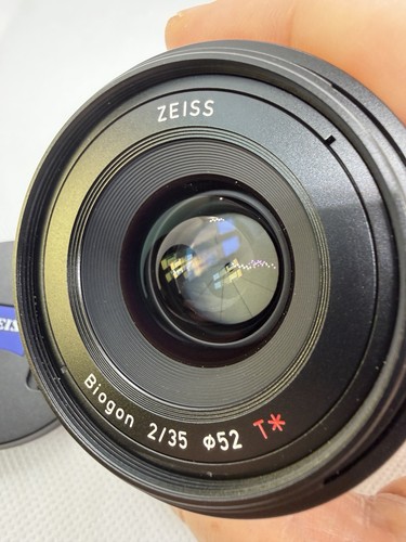 Zeiss loxia biogon - 35mm, f/2