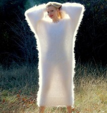 SuperTanya abito mohair bianco