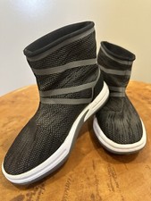 Women's Lands End Boots Size 8