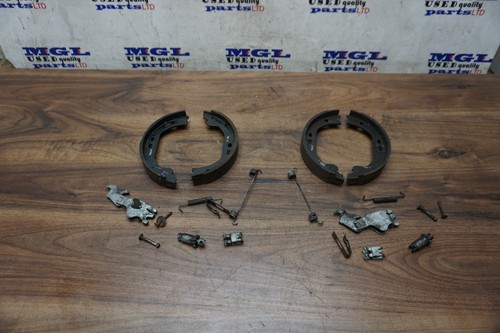Kit ganasce freno mano - freno,