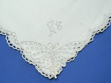 BELLISSIMO FAZZOLETTO ricamato