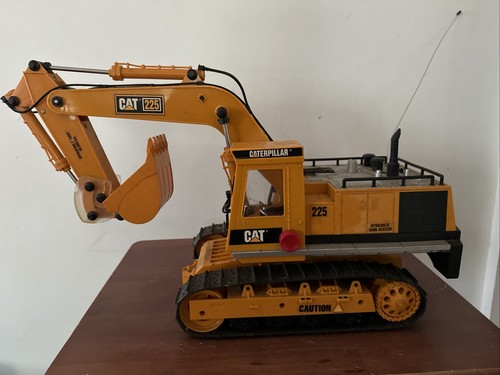 Escavatore 225 caterpillar - escavatore,