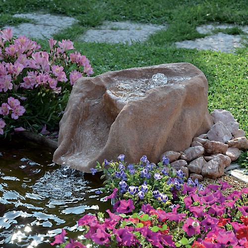 Roccia artificiale con - roccia,