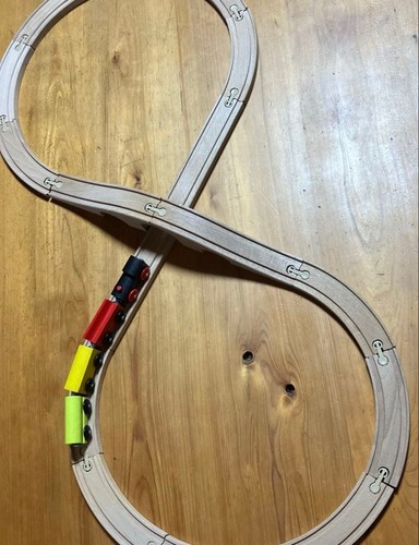 Treno ferroviario legno - ferroviario,