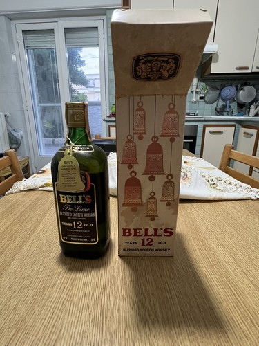 Whisky bell year - whisky, bell's