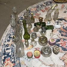 Lotto 28 pezzi vintage AVON