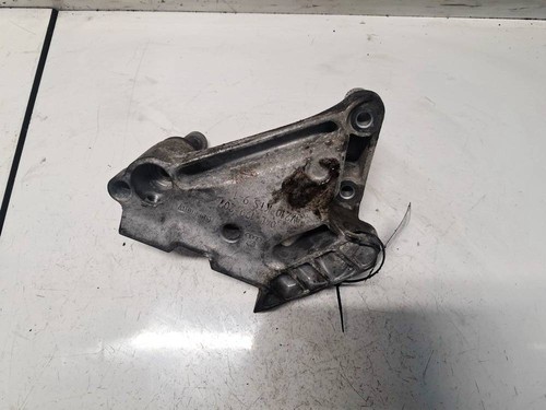 Staffa supporto motore - , e