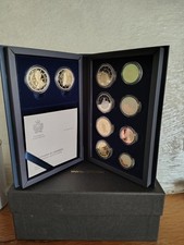 Serie San Marino 2025 Divisionale PROOF con entrambe le 2  commemorative 