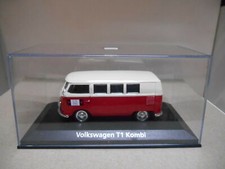 VOLKSWAGEN T1 KOMBI VAN