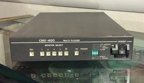 Monitor multi plexer - monitor,