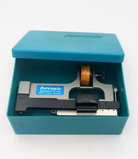 Giuntatrice a nastro adesivo per Video 8mm "Ferrania" Made in Italy Vintage