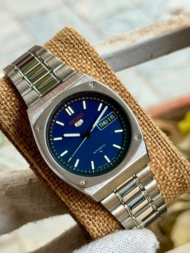 Raro orologio automatico
