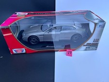 Lamborghini Estoque 1/18 Motor