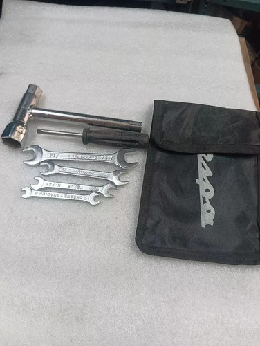 Nuovissimo kit attrezzi - nuovissimo,
